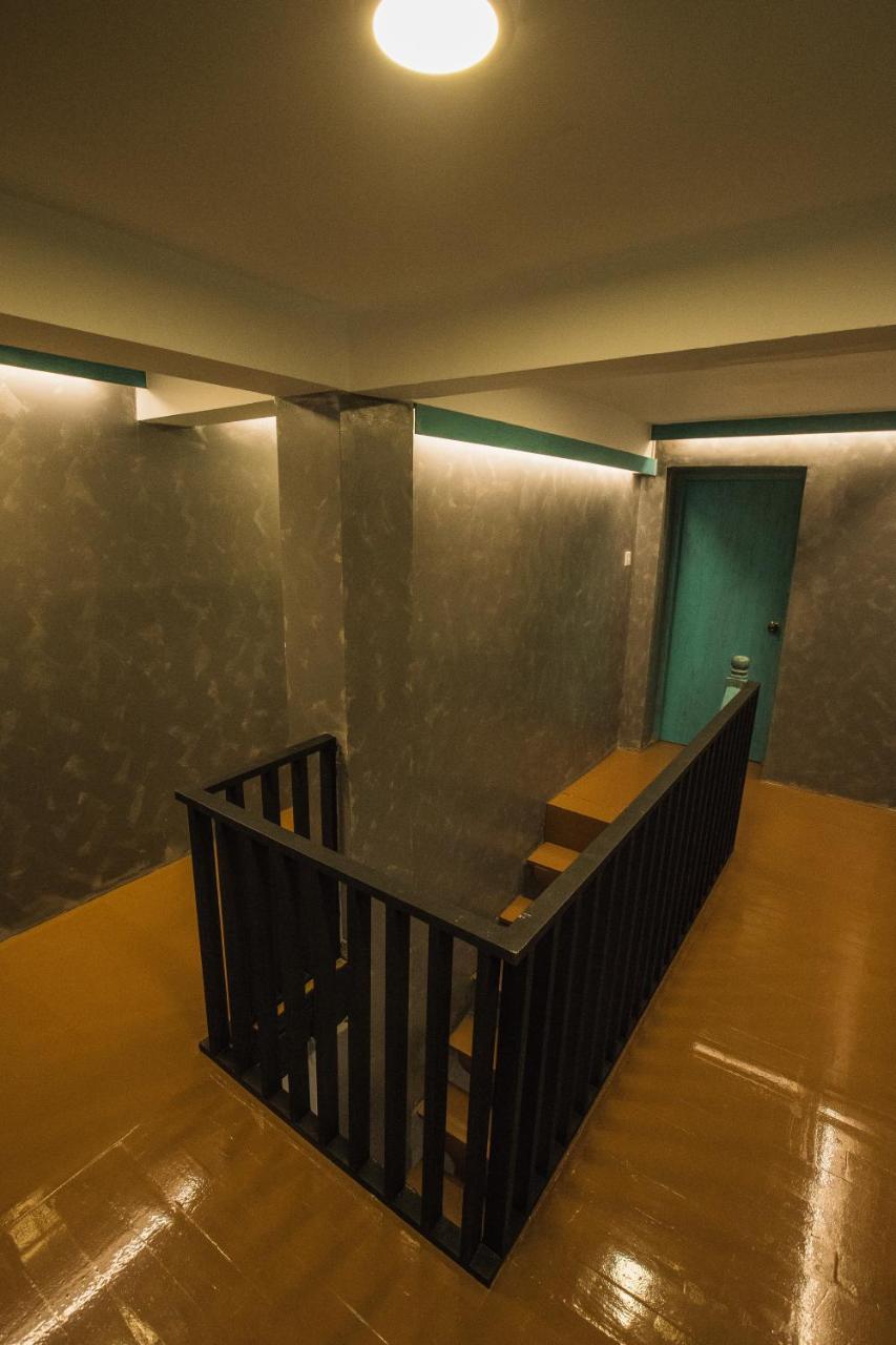 Хостел Rangoon Boutique House Екстер'єр фото