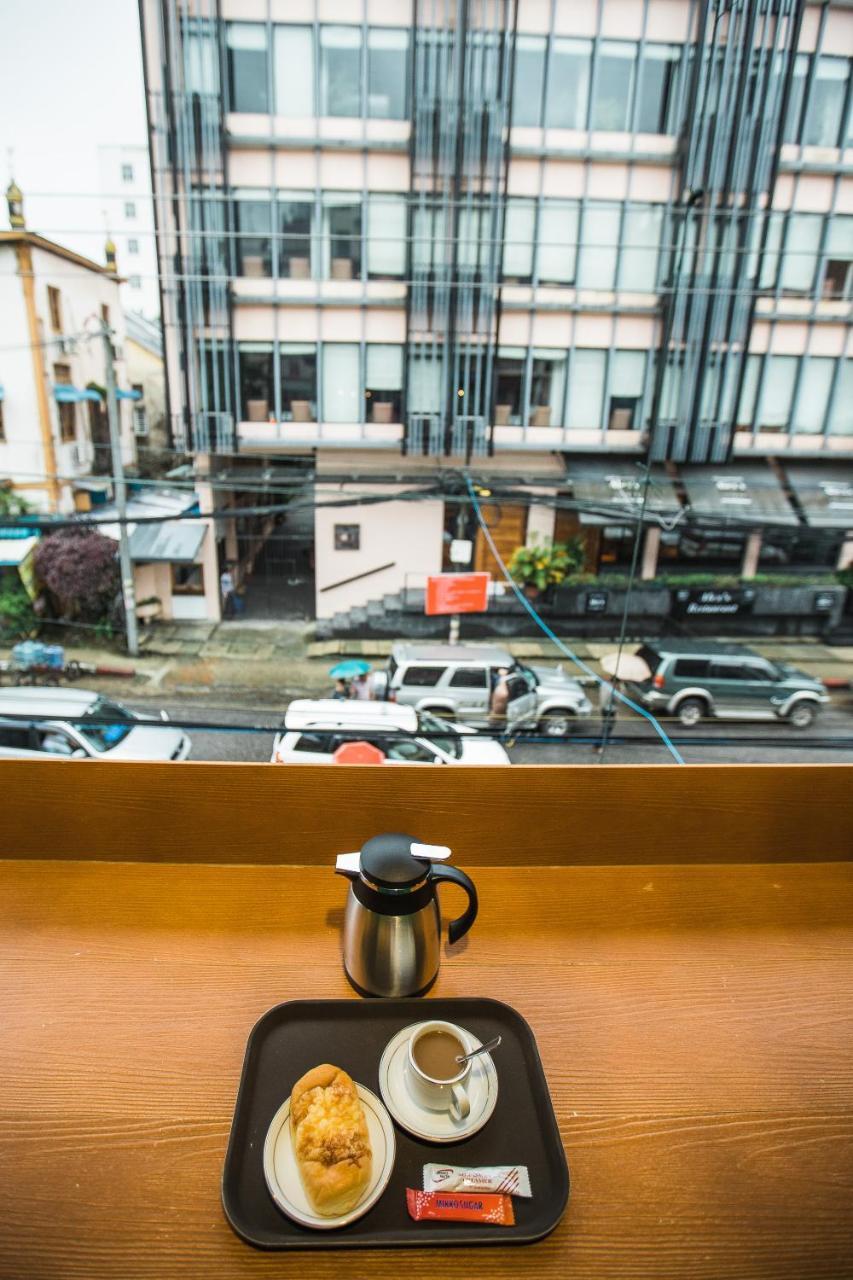 Хостел Rangoon Boutique House Екстер'єр фото