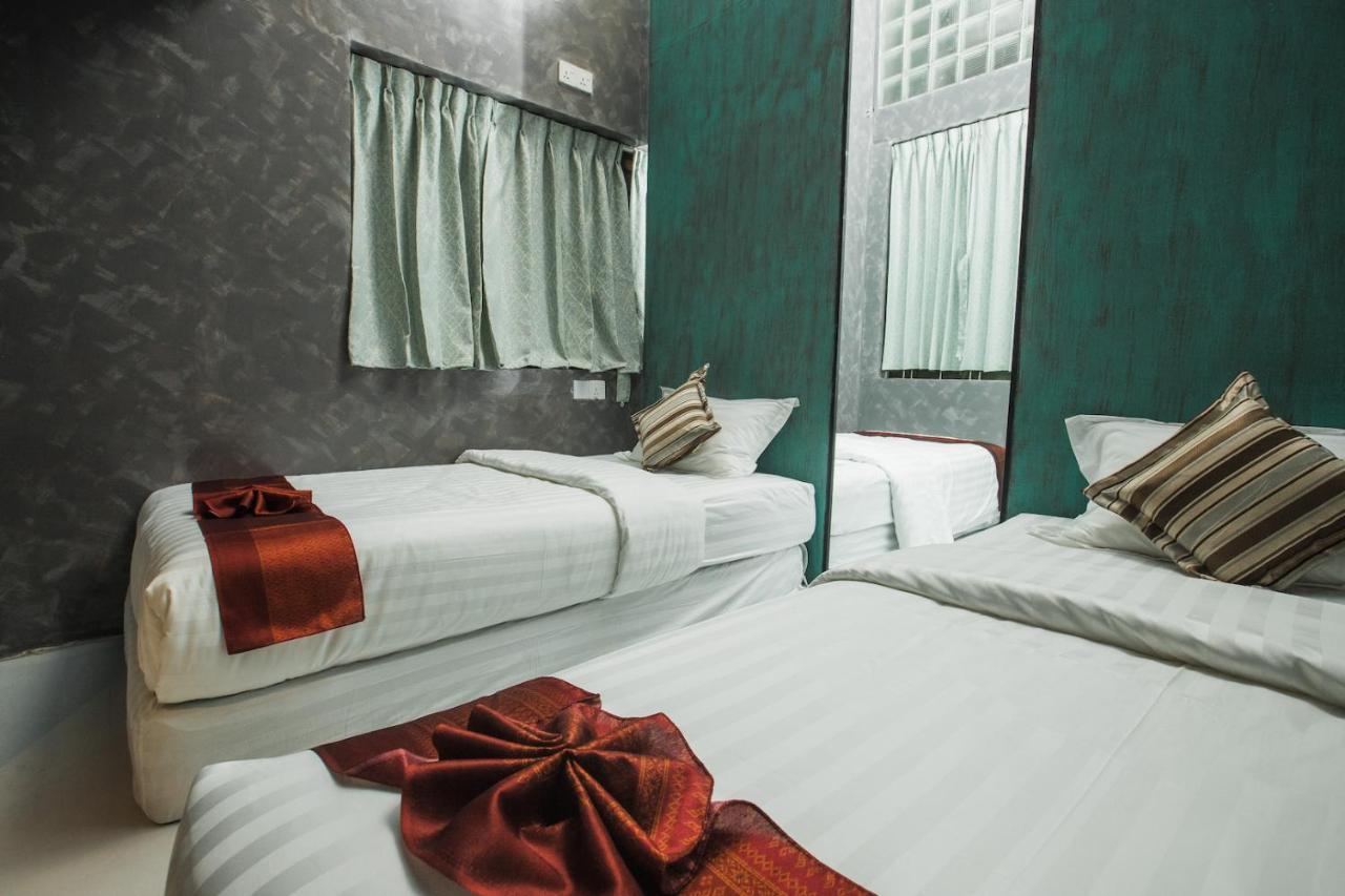Хостел Rangoon Boutique House Екстер'єр фото
