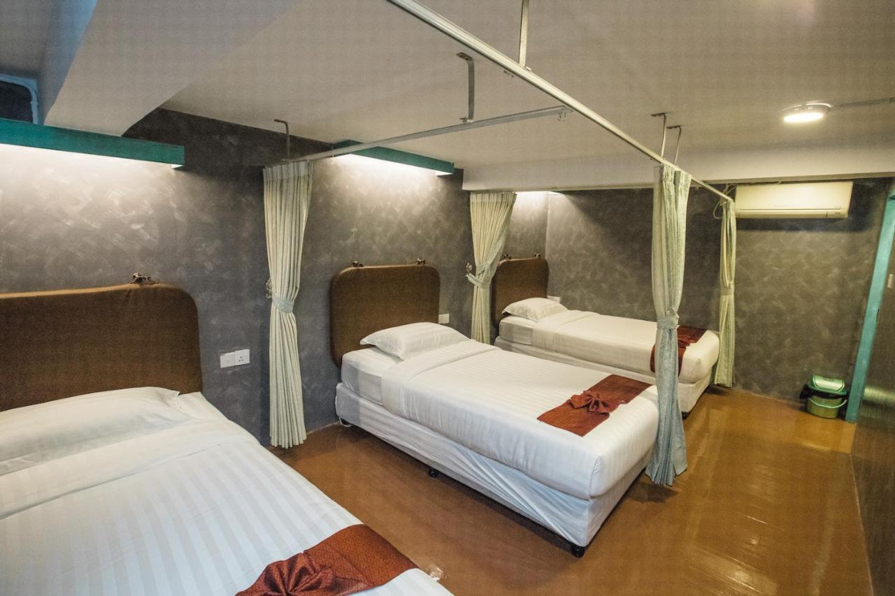 Хостел Rangoon Boutique House Екстер'єр фото