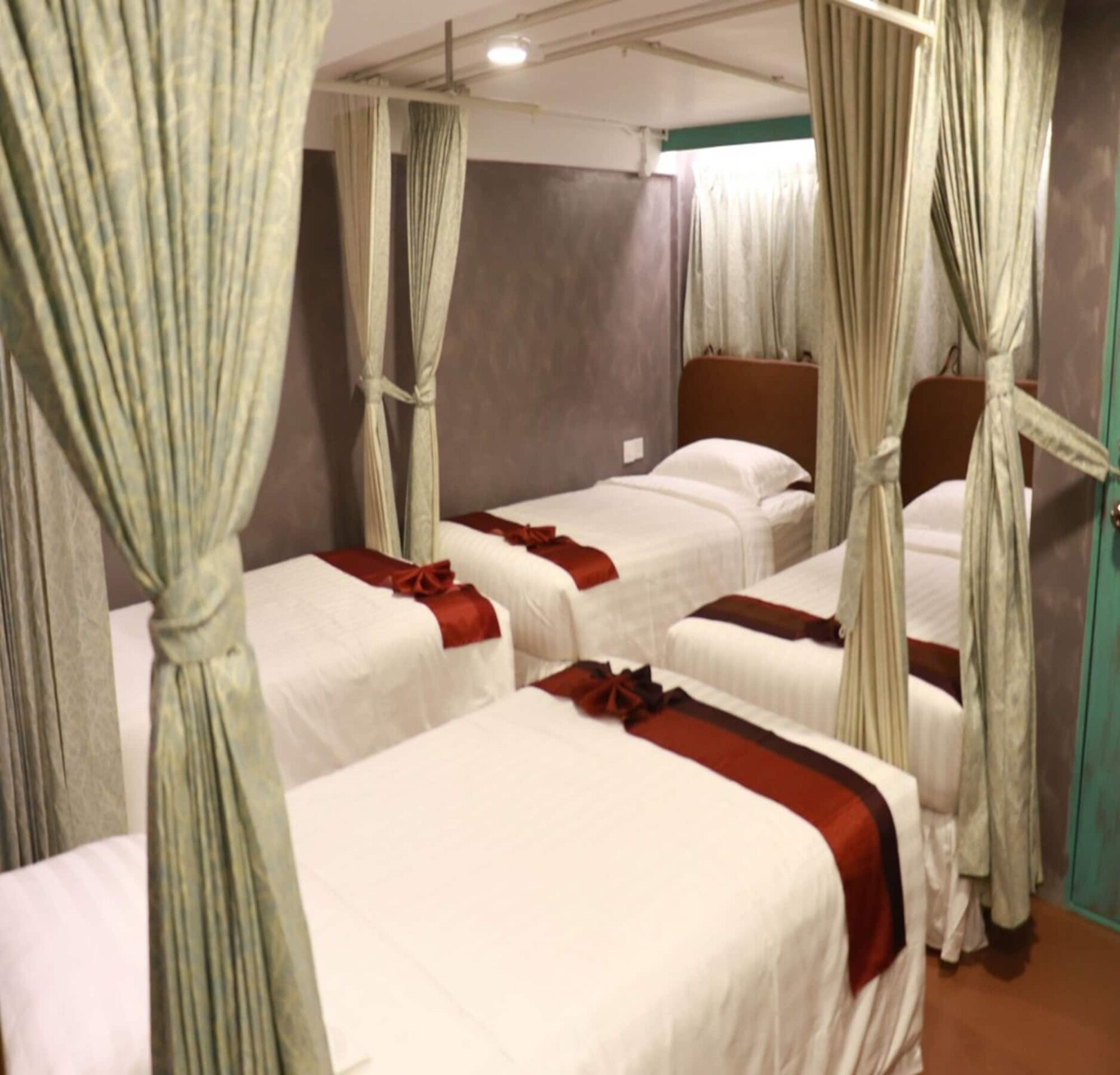 Хостел Rangoon Boutique House Екстер'єр фото
